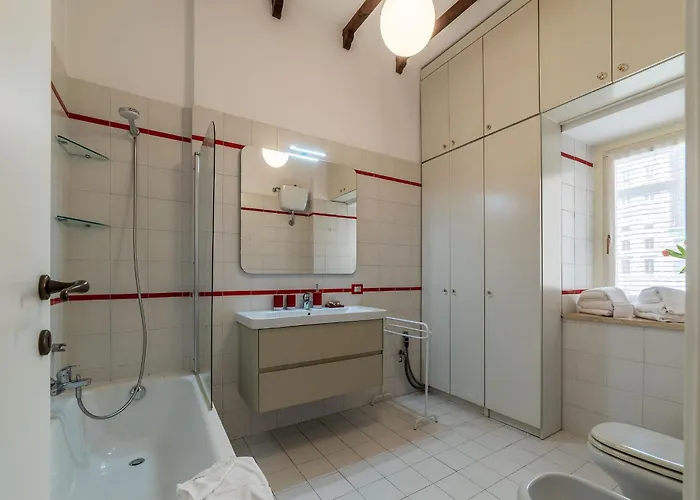 Casa Fiori - Welcometorhome Apartment